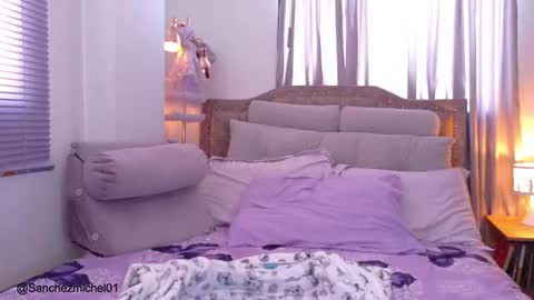 Snapshot of marivimichel03 chatting on 09/30/25, 07:52 online show from 09/30/25, 07:52