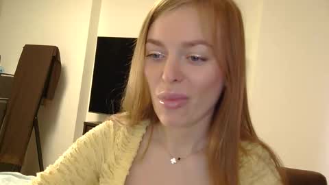 mariwell online show from 04/11/26, 12:31