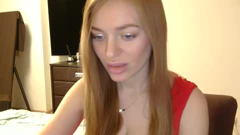 mariwell online show from 04/12/26, 12:37