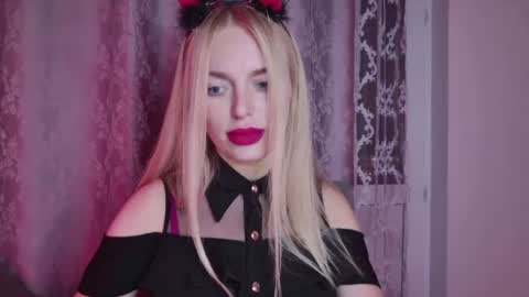 mariwell online show from 06/20/26, 10:01