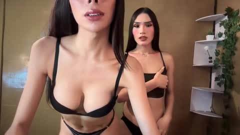 IM YOUR BABE GIRL LYCA online show from 11/27/25, 08:38