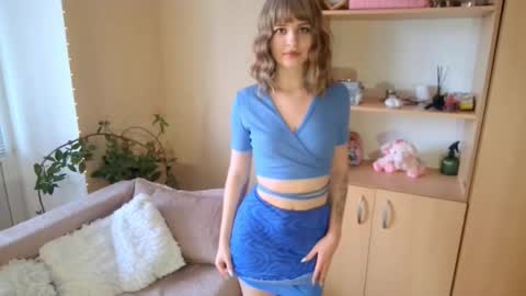 Alice  online show from 11/10/25, 08:02