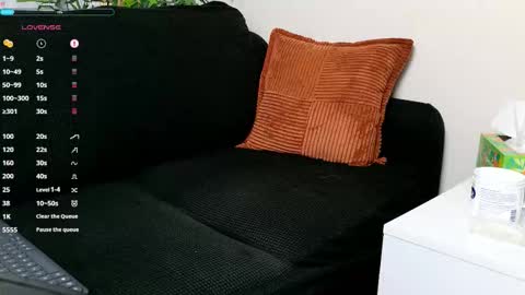 Snapshot of mark327645 chatting on 02/12/26, 09:43 Mark online show from 02/12/26, 09:43