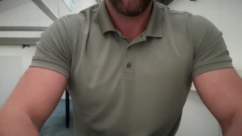 mark9222222 online show from 11/14/25, 02:38