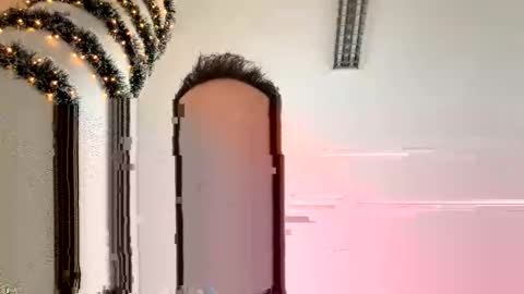 Mark online show from 12/18/25, 12:11