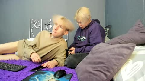 Snapshot of mark_brain chatting on 04/05/26, 12:13 mark_brain online show from 04/05/26, 12:13