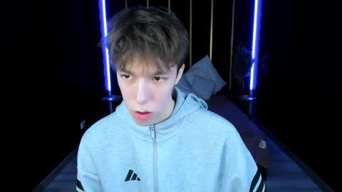 Mark online show from 05/17/26, 09:38
