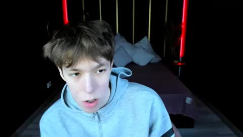 Mark online show from 05/25/26, 11:27