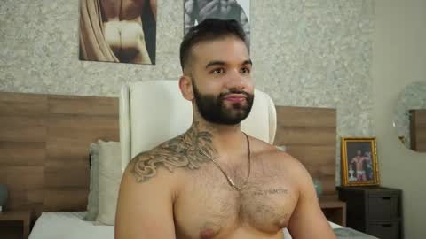 Mark online show from 03/11/25, 02:10