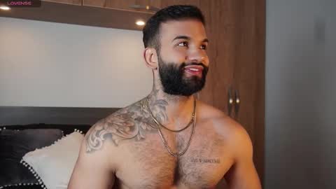 Mark online show from 09/18/25, 09:39