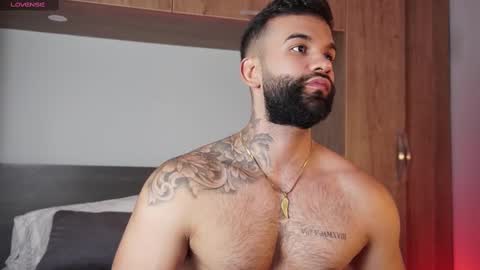 Mark online show from 09/29/25, 12:16