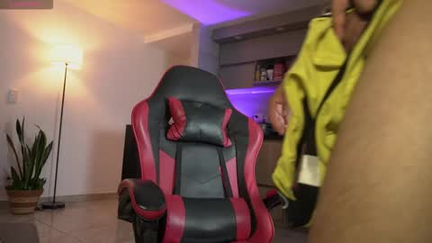 Mark online show from 03/18/26, 12:36