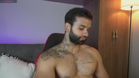 Mark online show from 04/07/26, 12:11