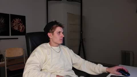 Snapshot of mark_karson chatting on 11/22/25, 05:34 MARK KARSON online show from 11/22/25, 05:34