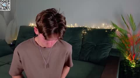 Snapshot of mark_safr chatting on 10/02/25, 03:08 Mark online show from 10/02/25, 03:08