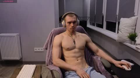 Mark online show from 01/15/25, 08:37