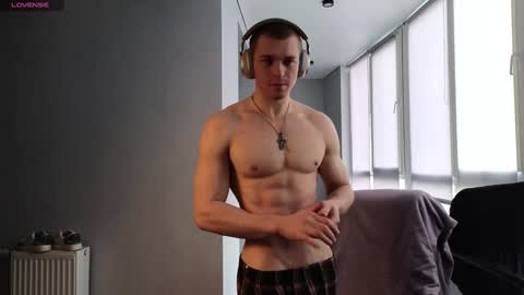 Mark online show from 02/04/25, 09:28