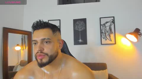 Snapshot of mark_x23 chatting on 10/23/25, 01:27 mark_x23 online show from 10/23/25, 01:27