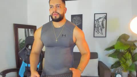 mark_x23 online show from 02/06/26, 01:43