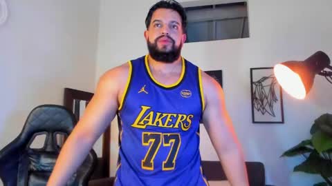 mark_x23 online show from 05/28/26, 05:05