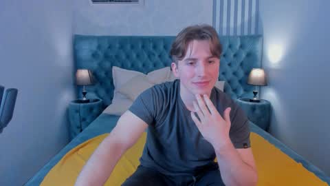 Mark online show from 11/18/25, 12:53