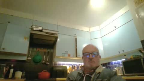 Snapshot of markandrew123 chatting on 02/19/26, 06:48 markandrew123 online show from 02/19/26, 06:48