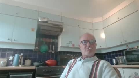 Snapshot of markandrew123 chatting on 07/04/26, 11:38 markandrew123 online show from 07/04/26, 11:38