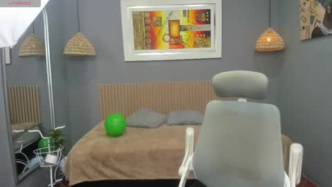 markbowie online show from 09/19/25, 11:55