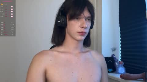 Mark online show from 09/28/25, 12:54