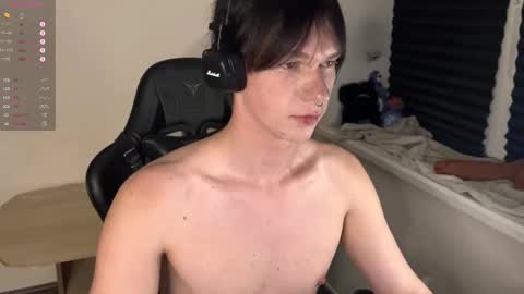 Mark online show from 10/03/25, 04:26