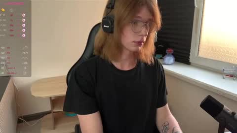 Mark online show from 05/11/26, 04:04