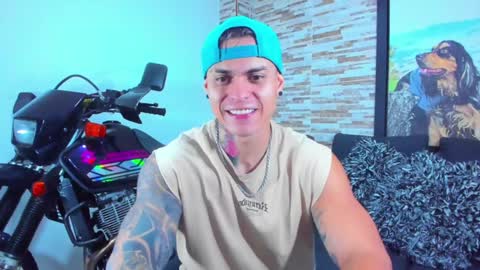 Sebastian online show from 12/14/24, 04:34