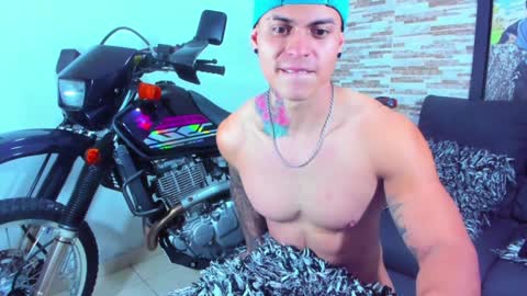 Sebastian online show from 12/14/24, 07:40