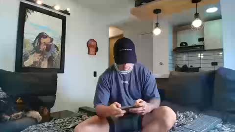 Sebastian online show from 09/08/25, 10:20