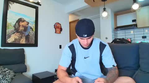 Sebastian online show from 09/18/25, 05:48