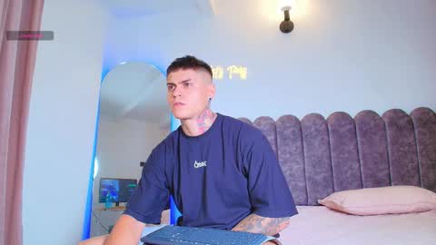 Sebastian online show from 10/31/25, 03:18