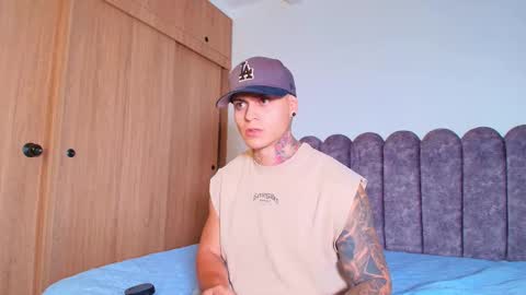 Sebastian online show from 11/12/25, 09:47