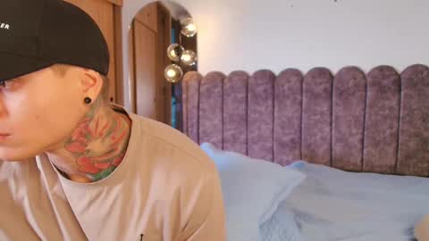 Sebastian online show from 11/26/25, 05:08