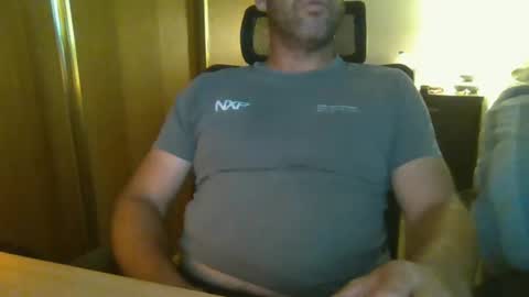Matt Kung online show from 01/06/25, 01:41