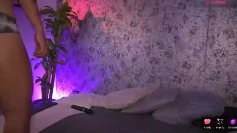 Mark Santos online show from 06/18/26, 08:46