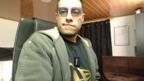 Mark Switch online show from 04/10/26, 05:28