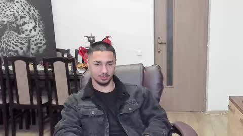 Tison online show from 02/10/25, 05:03