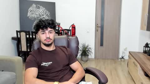 Tison online show from 01/12/26, 03:45