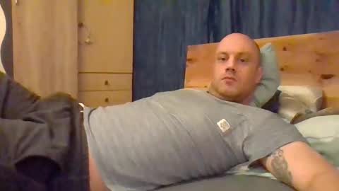 markus_7 online show from 10/13/25, 10:10