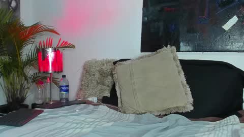 Markus latin online show from 01/25/25, 02:58