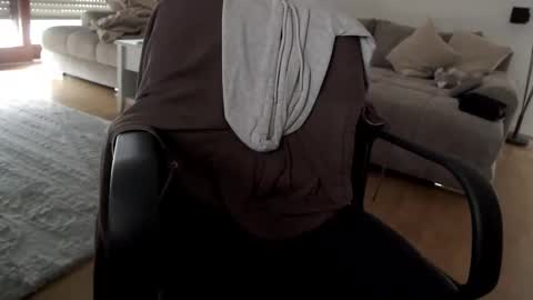 Snapshot of markusello3x chatting on 02/21/26, 11:00 markusello3x online show from 02/21/26, 11:00