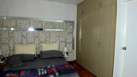 Snapshot of markustheroy chatting on 10/24/25, 09:33 Legal online show from 10/24/25, 09:33