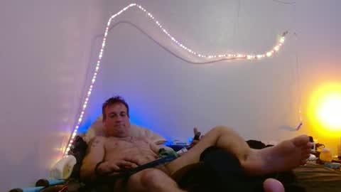 markymark101825061 online show from 02/07/25, 12:28