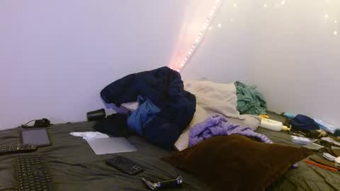 markymark101825061 online show from 02/12/25, 06:09