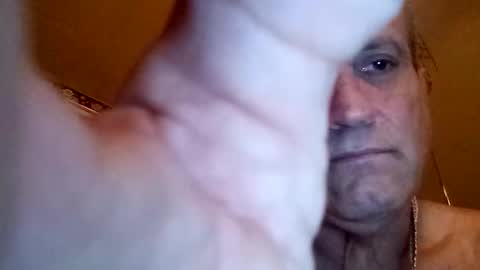 markymark101825061 online show from 12/02/25, 06:03